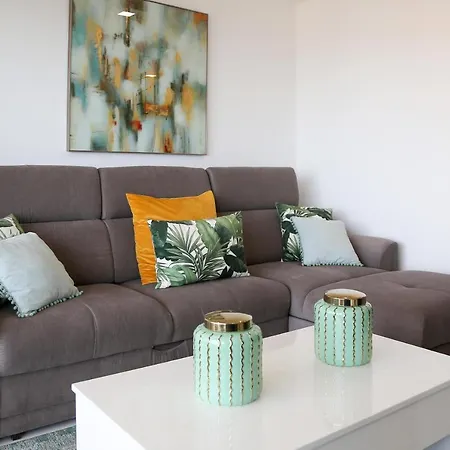 Beautiful Apartment, Close To The Beach! * Nazare