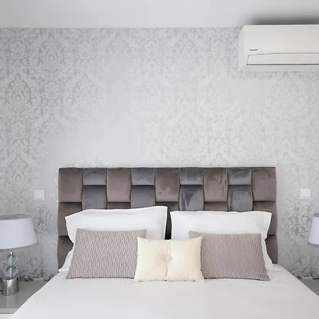 Beautiful Apartment, Close To The Beach! *